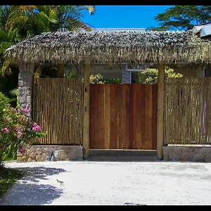 Holiday Home Baie Lazare (Mahe)